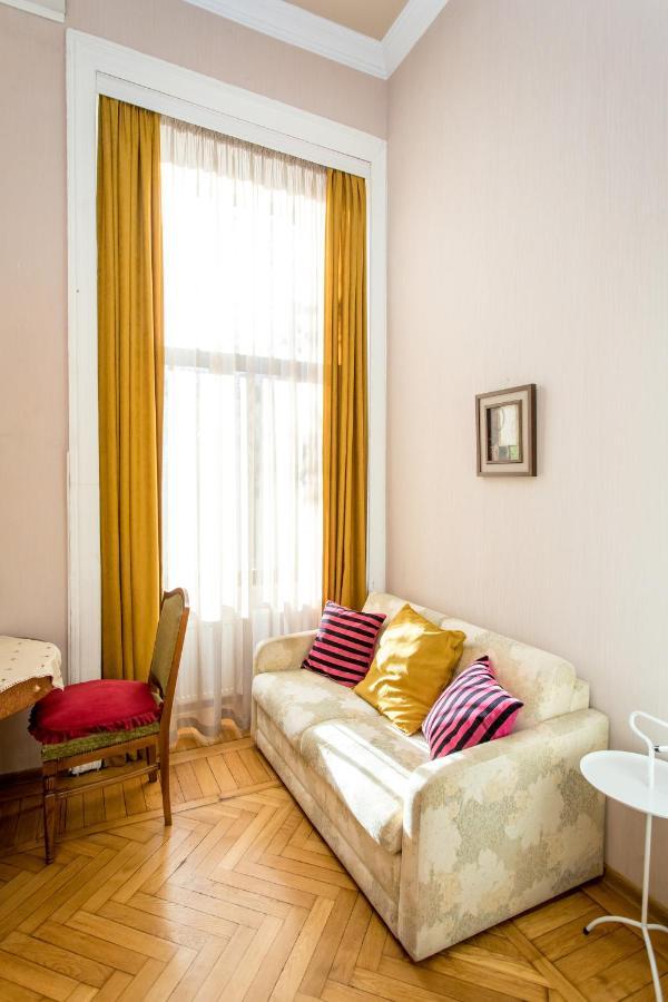 Hb Apartments Mari Brose Tbilisi Exterior photo